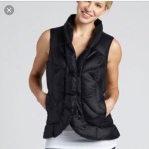 Beyond Yoga Black Puffer Vest